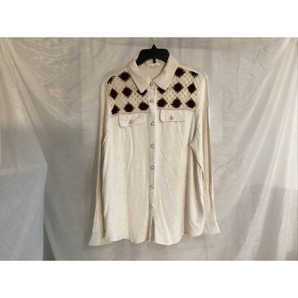 la rosa top sz L cream long sleeve button down geometric crochet detail western